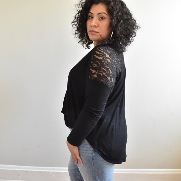 3X Left High Low Front Twist Long Sleeve Top - Picture 2 of 7